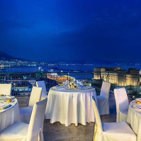 Renaissance Naples Hotel Mediterraneo Esterno foto