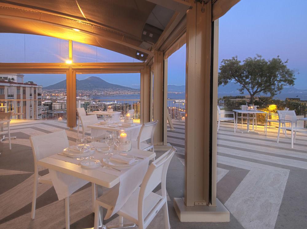 Renaissance Naples Hotel Mediterraneo Esterno foto