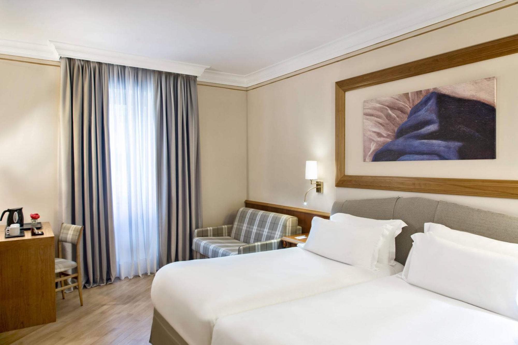 Renaissance Naples Hotel Mediterraneo Esterno foto