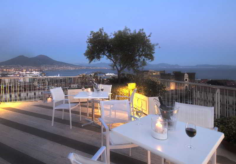 Renaissance Naples Hotel Mediterraneo Esterno foto